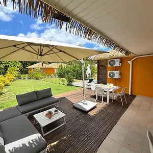 Hana Mana Bungalow - Magnifique Piscine, Plage A 100M Grand-Bourg (Marie Galante)